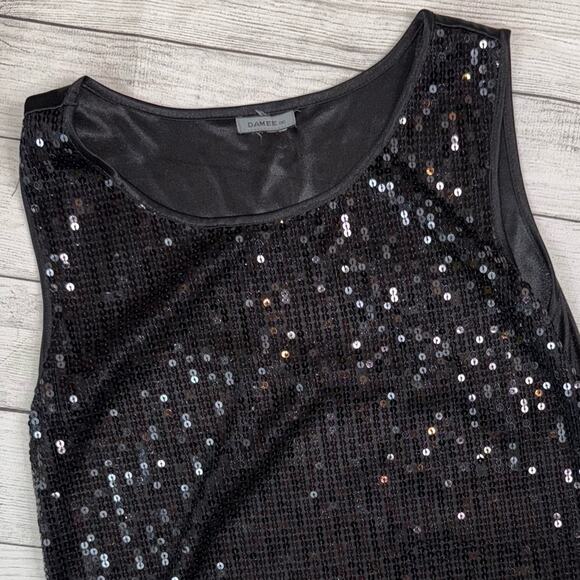 Damee, Inc. Women's Sleeveless Black Sequin Shell Top Blouse  Size Small - Picture 2 of 5